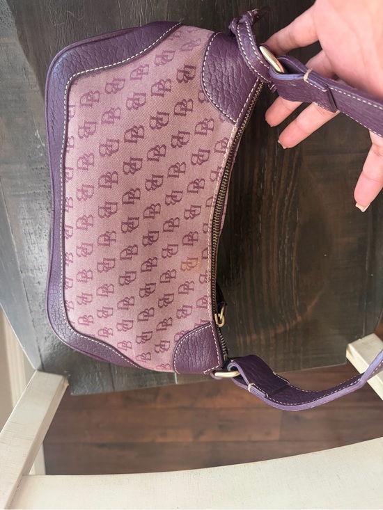 Dooney & Bourke Handbags - Vintage Dooney & Bourke Bag
